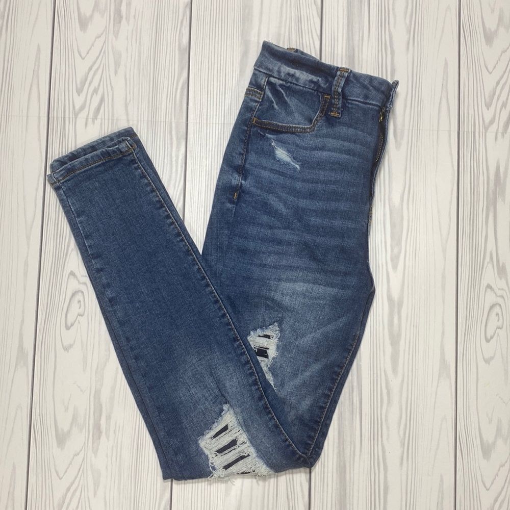NOBO High Rise Stretch Distressed Skinny Jeans. Size 5